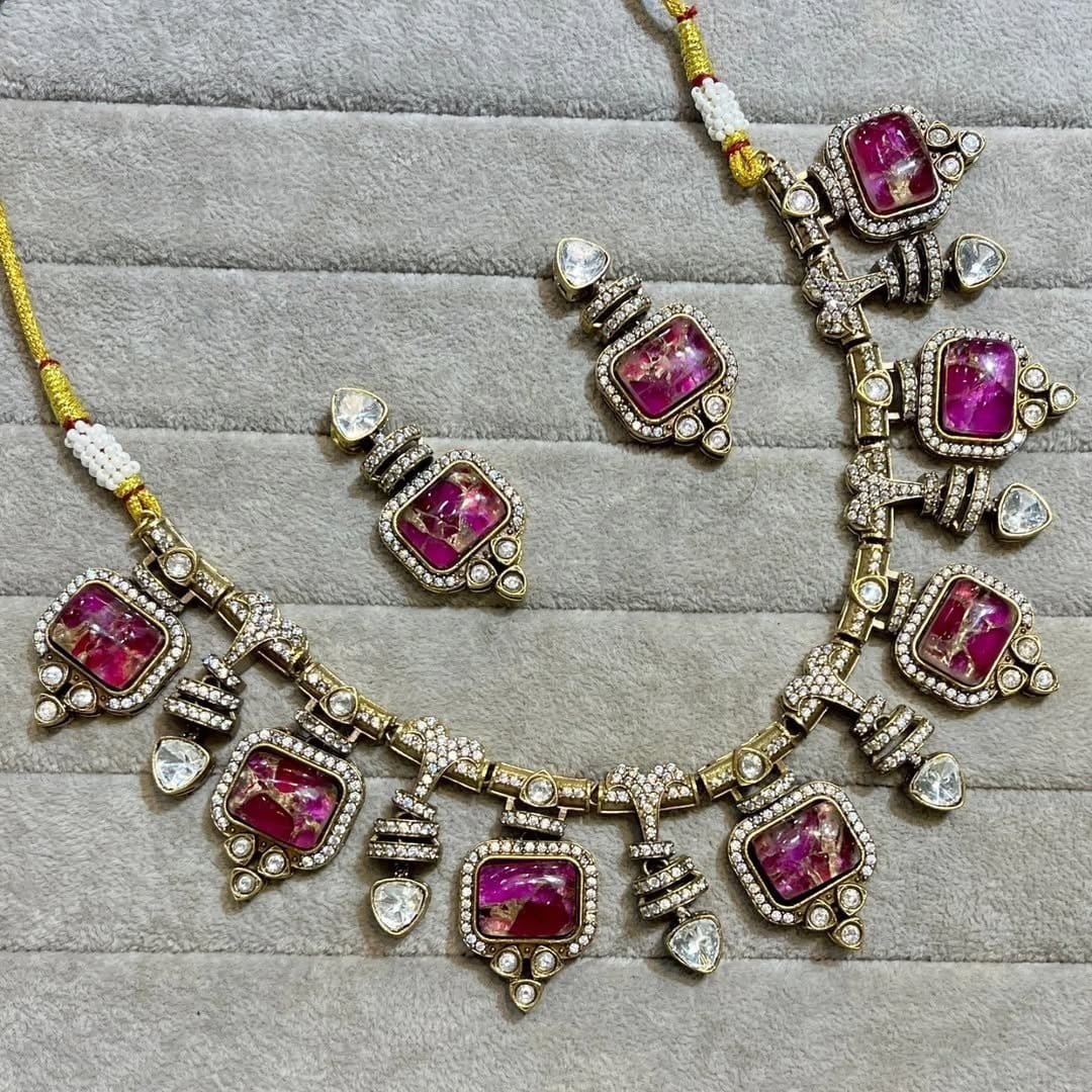 2025/03/1004122690.jpg 1004122690